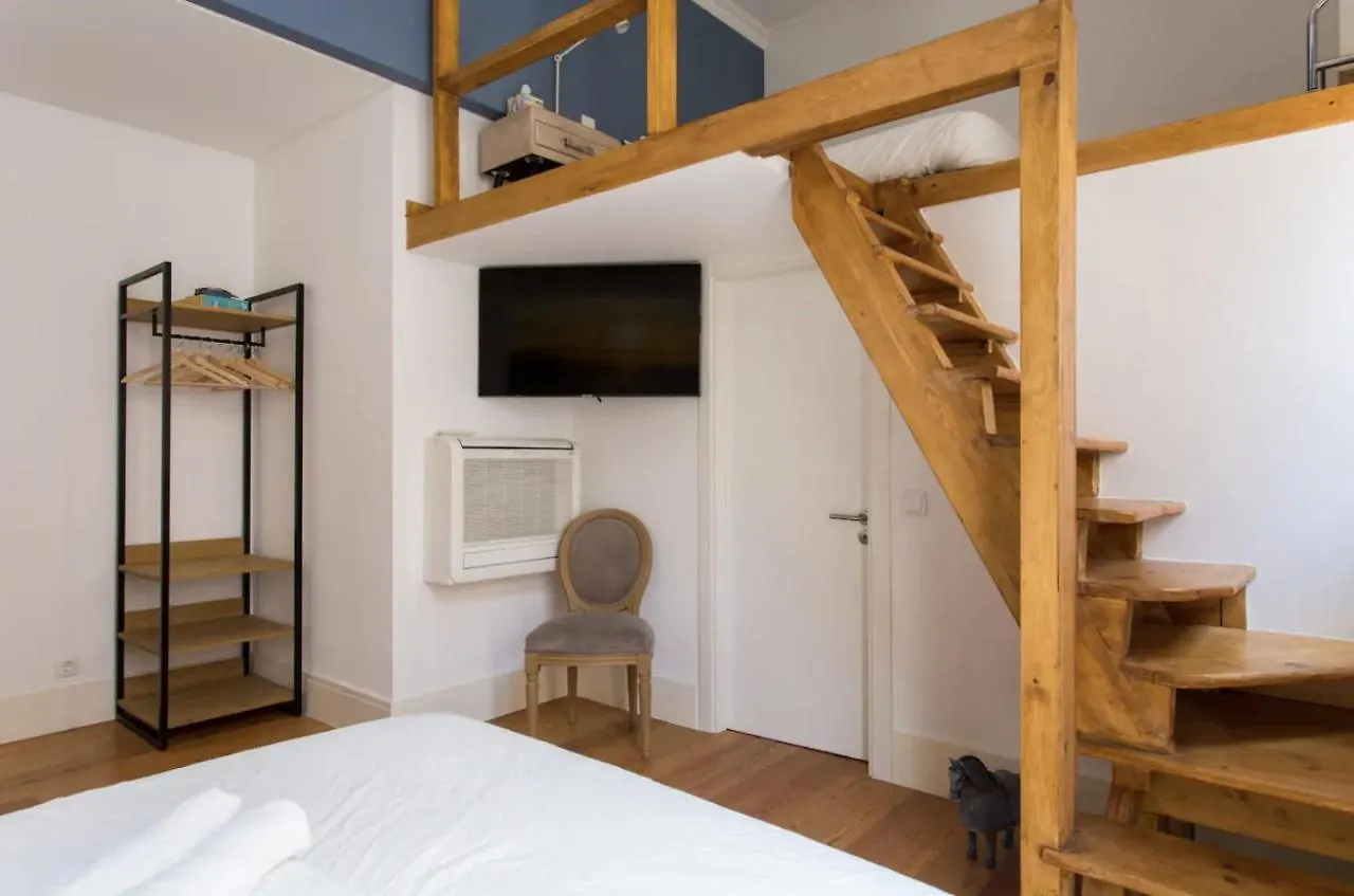 Apartmán Beautiful 3-Story House In Chiado With A 40M² Private Terrace Lisboa