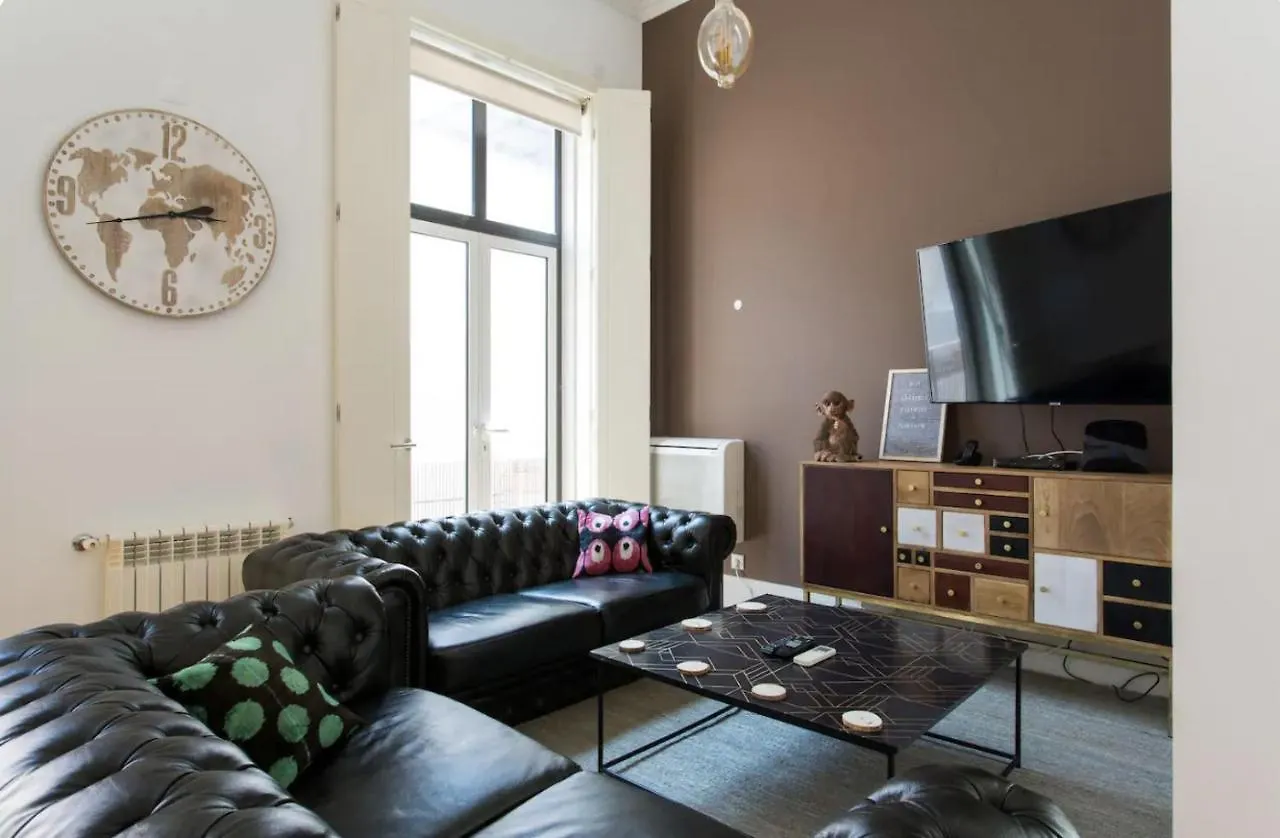 리스본 Beautiful 3-Story House In Chiado With A 40M² Private Terrace 아파트